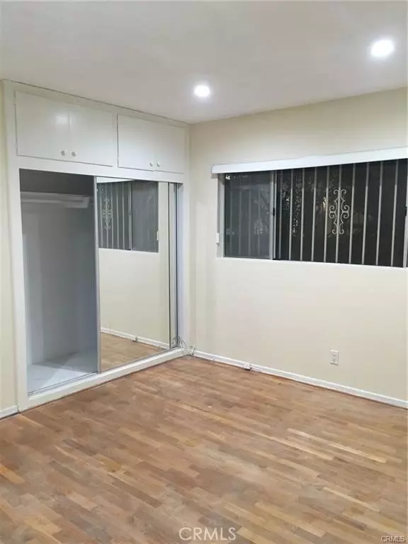 Los Angeles, CA 90035,1522 S Wooster ST 2