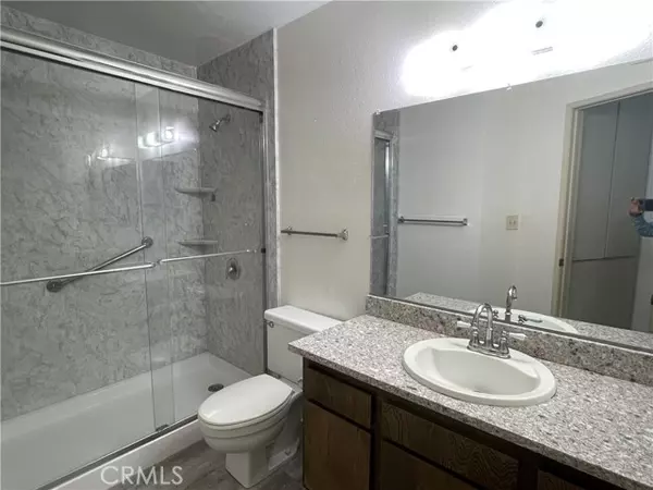 Redondo Beach, CA 90277,620 The Village 211