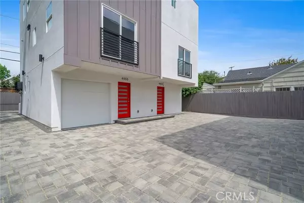 4455 Colfax Ave 4, Studio City, CA 91602