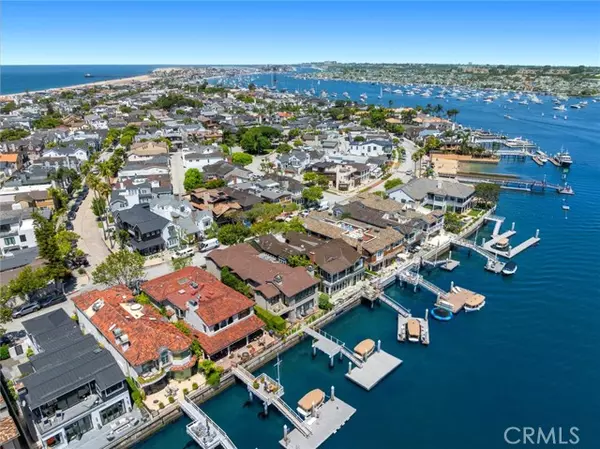 Newport Beach, CA 92661,2238 Channel RD