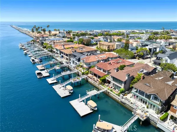 Newport Beach, CA 92661,2238 Channel RD