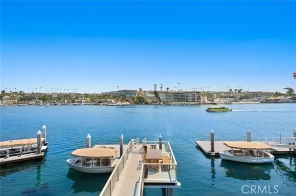 Newport Beach, CA 92661,2238 Channel RD