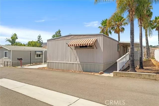 Riverside, CA 92504,15181 Van Buren BLD 101