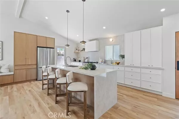 Brea, CA 92821,1121 E Elm St