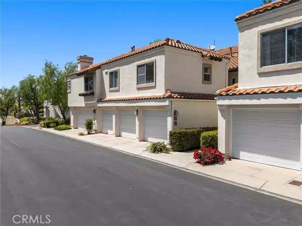 Rancho Santa Margarita, CA 92688,9 Via Acuatica