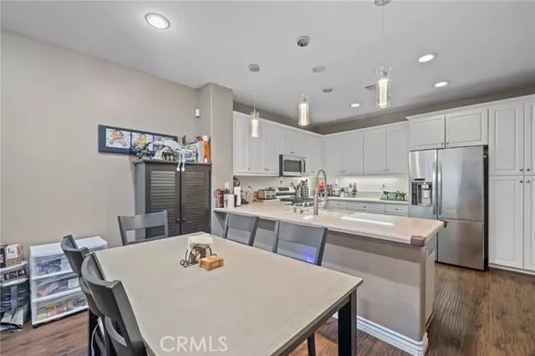 Eastvale, CA 91752,12469 Sabrosa Ln