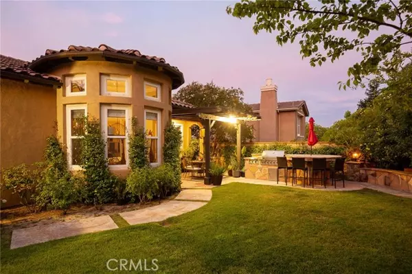 Valencia, CA 91381,26629 Oak Terrace PL