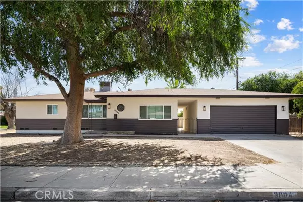 3004 S I ST, Bakersfield, CA 93304