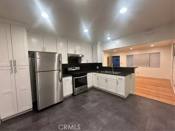 Alhambra, CA 91801,415 N 2nd ST C