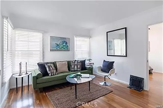 4266 Troost, Studio City, CA 91604