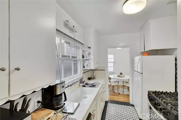 Studio City, CA 91604,4266 Troost