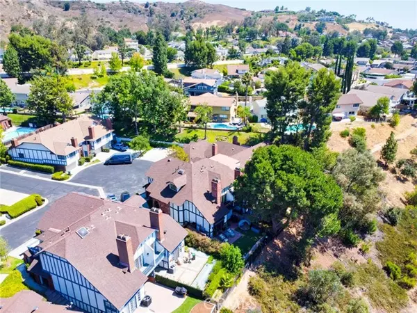 Anaheim Hills, CA 92807,950 S Rim Crest DR 12