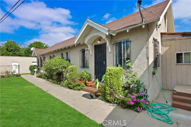 Huntington Park, CA 90255,7029 Malabar ST