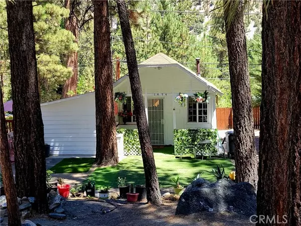 Wrightwood, CA 92397,1494 Laura ST