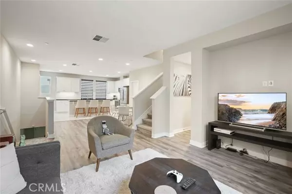Glendora, CA 91741,627 W Foothill BLD 36