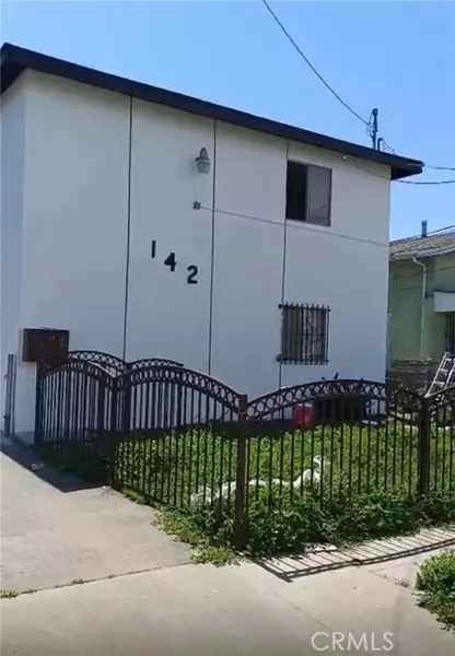 142 W 94th ST, Los Angeles, CA 90003