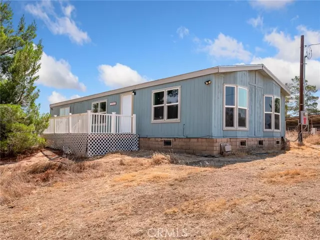 11065 Pacific RD, Phelan, CA 92371