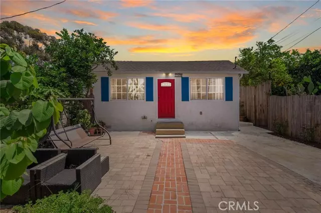 11678 Willowbrook AVE, Los Angeles, CA 90059