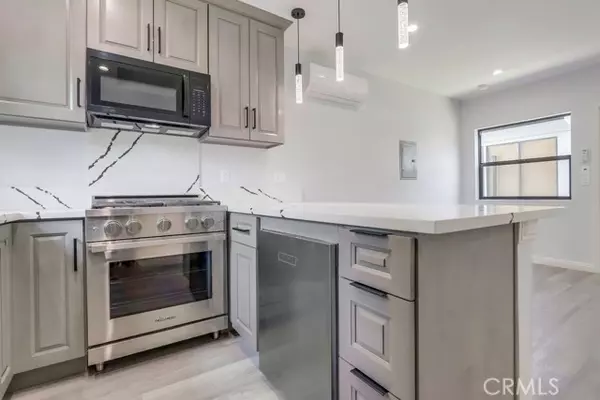 1260 E Turin AVE B, Anaheim, CA 92805