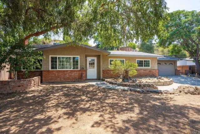 9253 Westhill RD, Lakeside, CA 92040