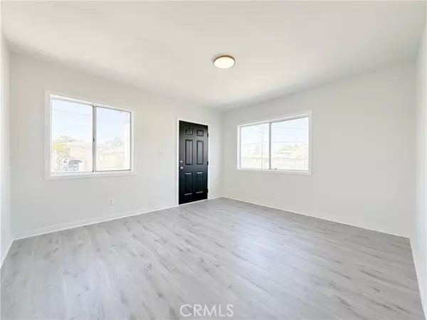 Compton, CA 90220,304 W Cedar ST
