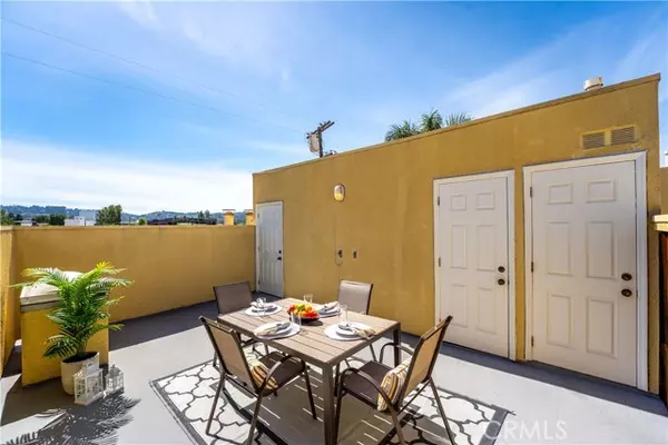 Sherman Oaks, CA 91411,5350 N Sepulveda BLD 15