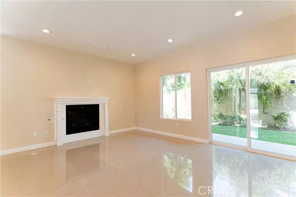 Panorama City, CA 91402,9246 Cedros AVE 4