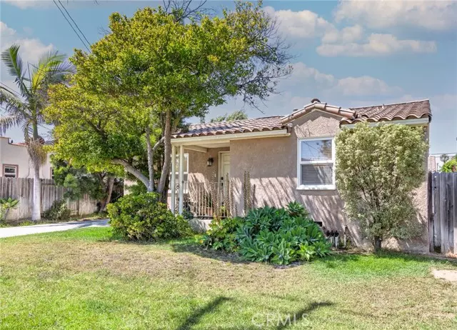 622 Center ST, Costa Mesa, CA 92627