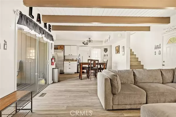Lake Arrowhead, CA 92352,28224 Larchmont LN