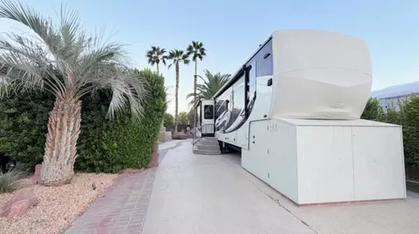 Cathedral City, CA 92234,69411 Ramon Rd #873