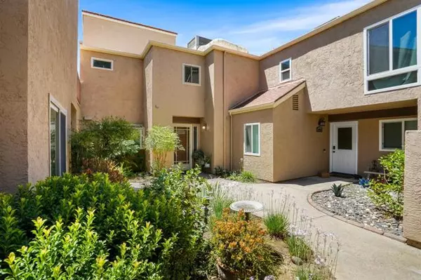 Ramona, CA 92065,23957 Green Haven LN