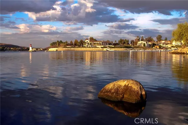 Canyon Lake, CA 92587,22054 Treasure Island DR 33