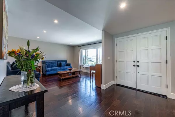 La Palma, CA 90623,8072 W Joan CIR