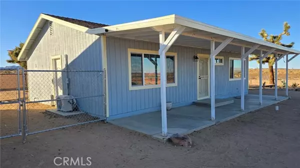 Landers, CA 92284,215 Hilton AVE