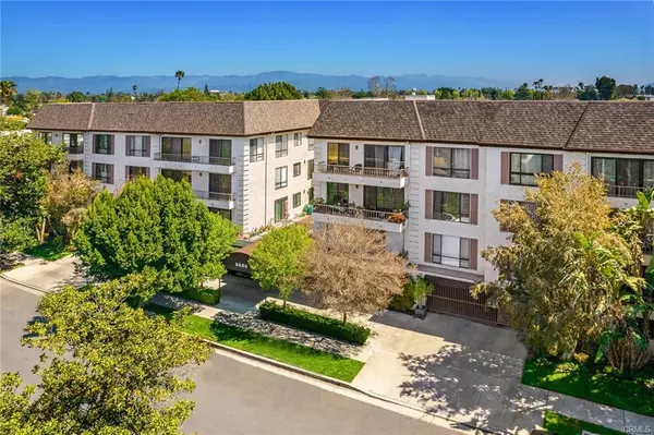 Sherman Oaks, CA 91423,4454 Ventura Canyon AVE 304