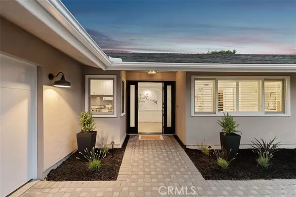 Laguna Beach, CA 92651,1056 Madison PL