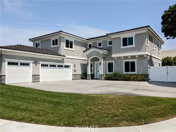 5201 Tasman DR, Huntington Beach, CA 92649