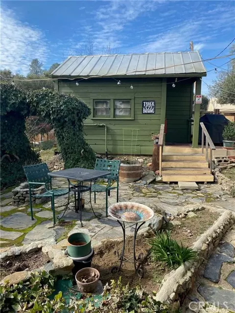 Mariposa, CA 95338,6065 State Highway 49