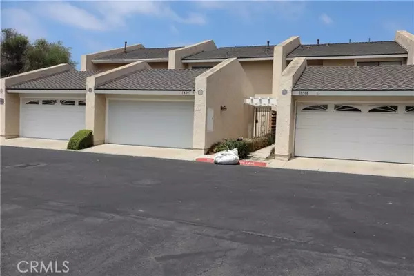 Huntington Beach, CA 92646,18507 Pueblo CIR