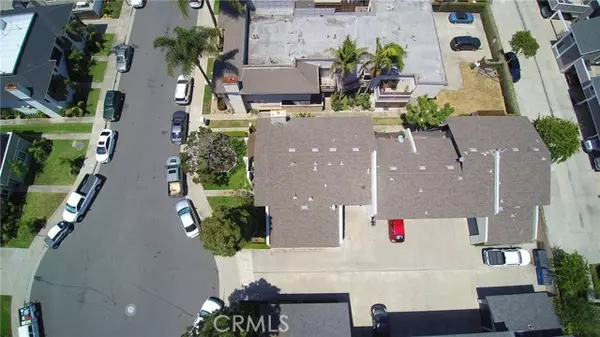 Huntington Beach, CA 92649,4921 Charlene CIR