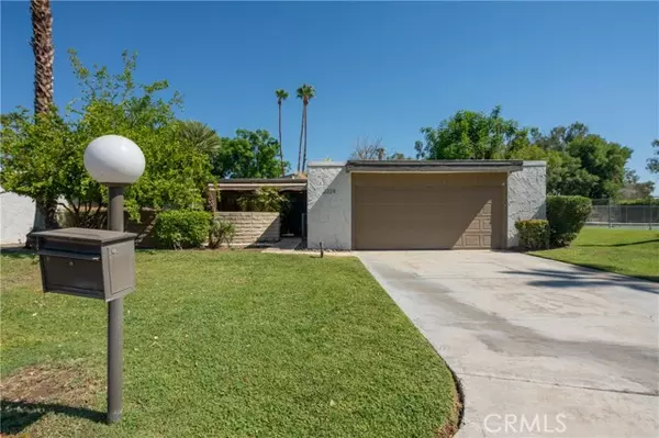 2224 Casitas WAY, Palm Springs, CA 92264