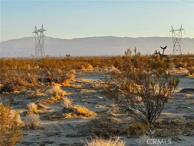 Phelan, CA 92371,4591 Sandstone RD