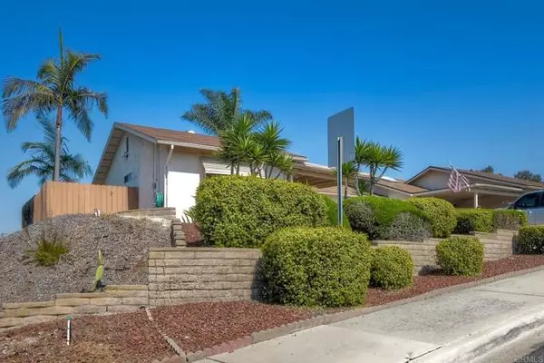 Oceanside, CA 92056,1366 Panorama Ridge RD