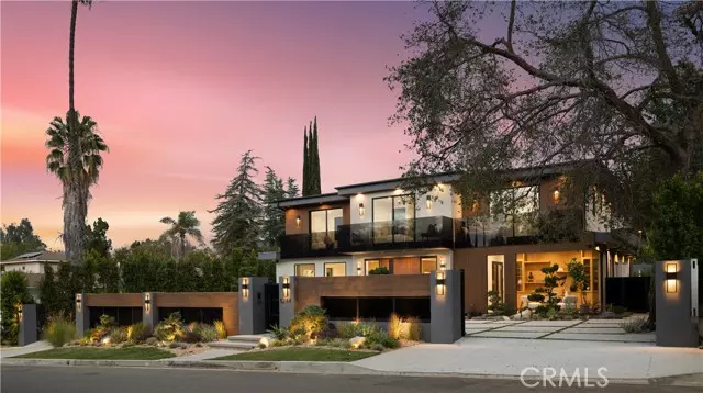 5244 Tampa Ave, Tarzana, CA 91356