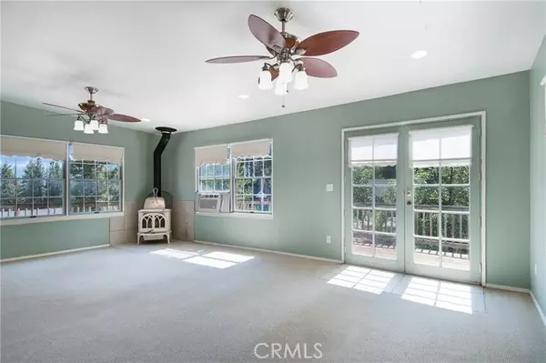 Big Bear Lake, CA 92315,720 Maryland RD