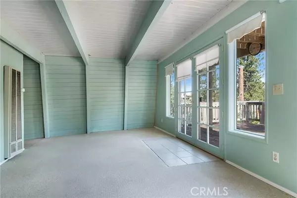 Big Bear Lake, CA 92315,720 Maryland RD