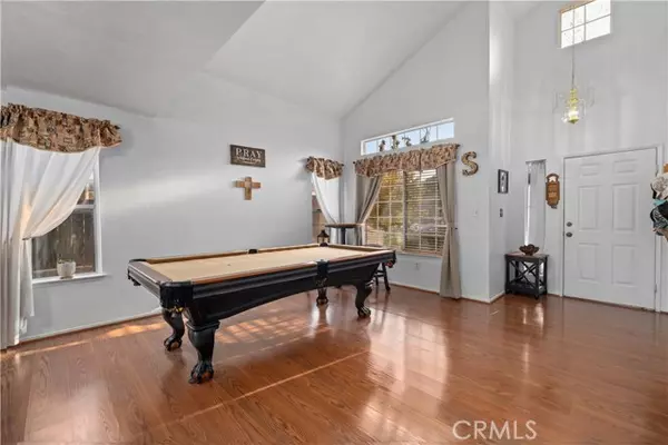 Lancaster, CA 93535,44718 Foxboro CT