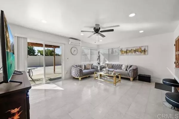 El Cajon, CA 92021,1407 1409 Five D DR 1409
