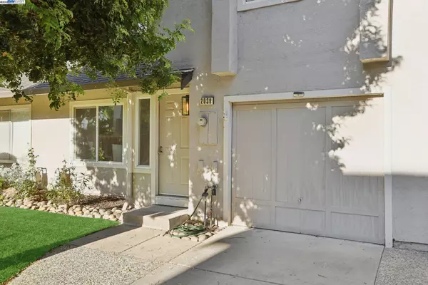 Pleasanton, CA 94588,2039 Alexander CT