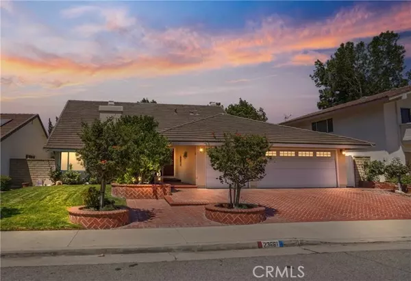 Valencia, CA 91355,23661 Via Beguine